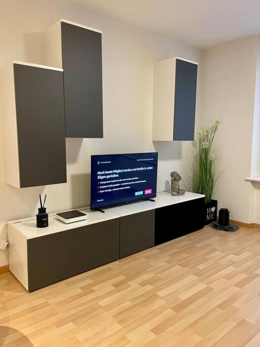 Gemuetliche Wohnung An Bester Lage Im Kreis 4 Цюрих Экстерьер фото