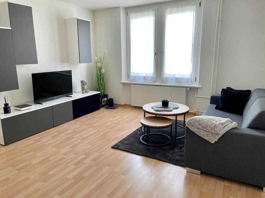Gemuetliche Wohnung An Bester Lage Im Kreis 4 Цюрих Экстерьер фото